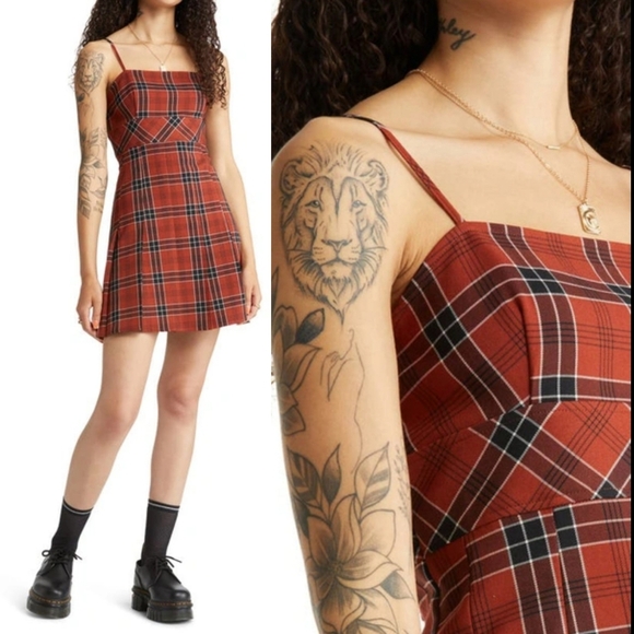 bp Dresses & Skirts - Nordstrom BP. Preppy Plaid Pleated Mini Dress In Rust Henna Billy Plaid Size M